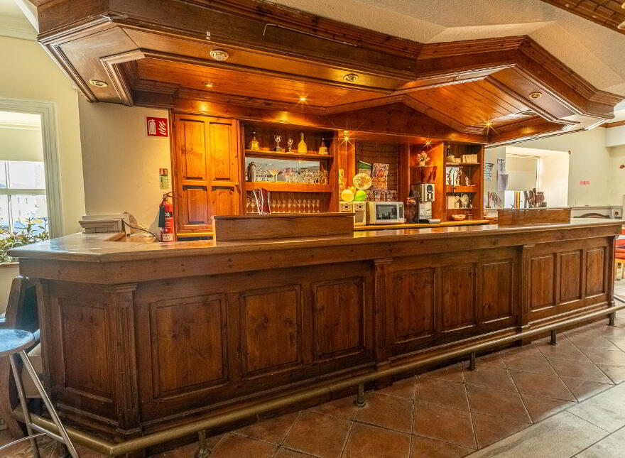 Clarkes Hotel, Nightclub And Spirit Bar, Main Street Upper, Mohill, N41W6R6