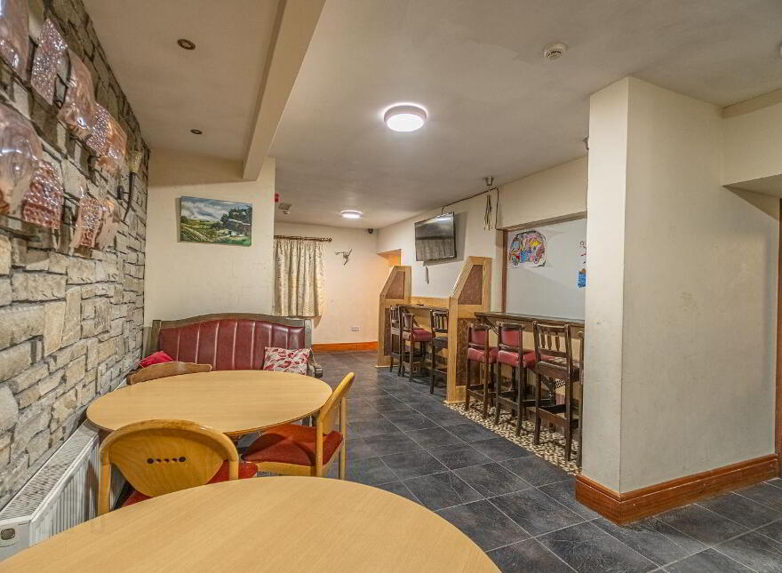 Clarkes Hotel, Nightclub And Spirit Bar, Main Street Upper, Mohill, N41W6R6