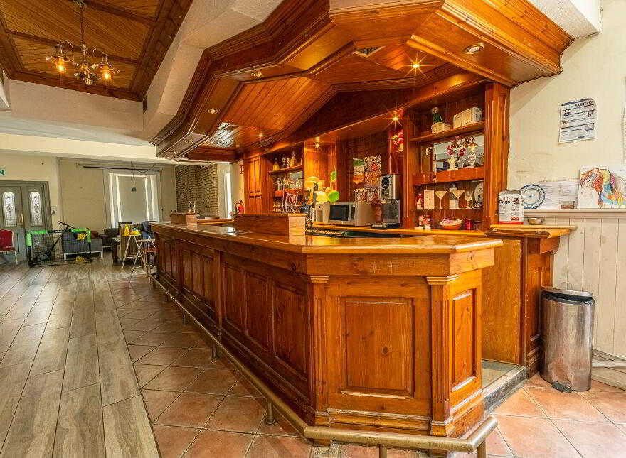 Clarkes Hotel, Nightclub And Spirit Bar, Main Street Upper, Mohill, N41W6R6