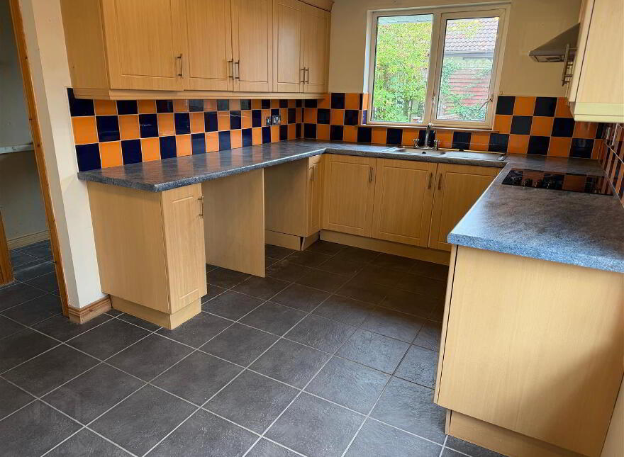 112 Meadowvale Park, Limavady, BT49 0SL