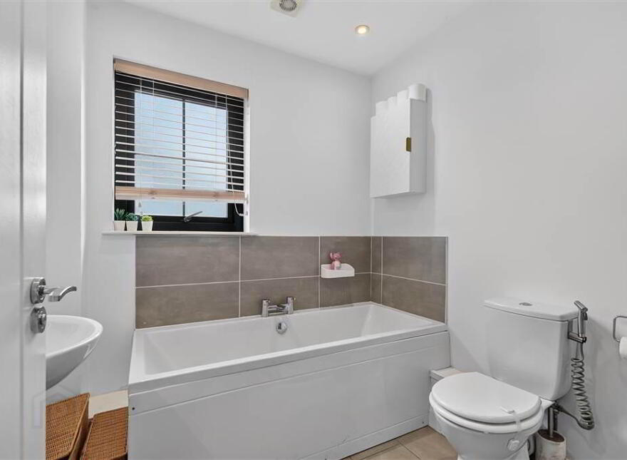 12 Wandsworth Court, Ballyhackamore, Belfast, BT4 3GD