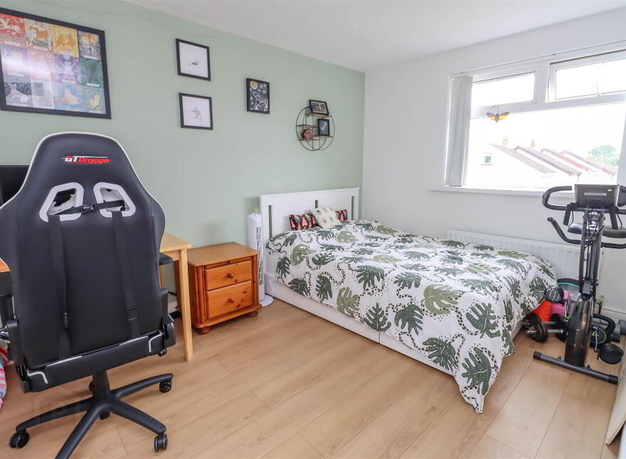 43 Ardmore Avenue, Dundonald, Belfast, BT16 1TB