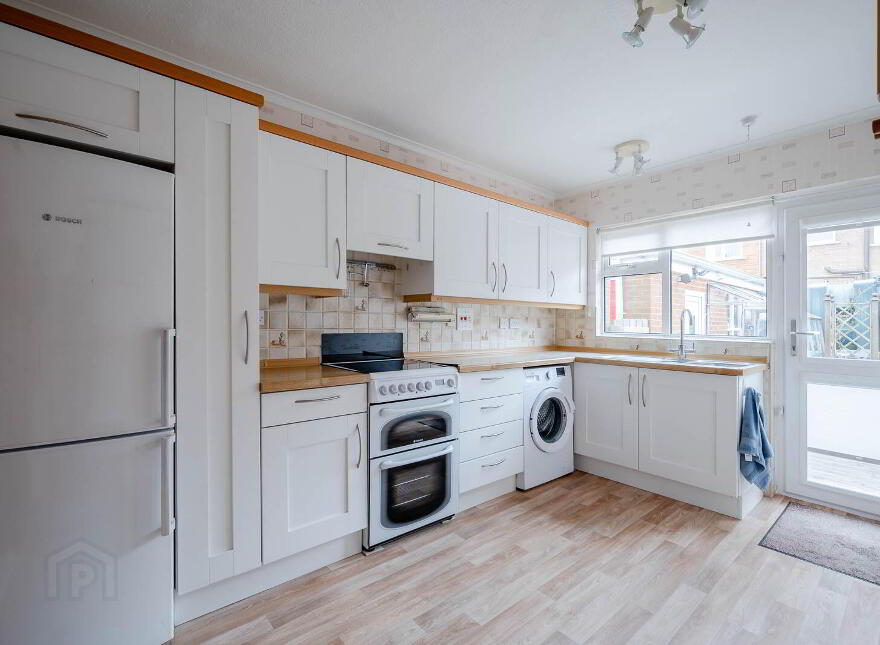 18 Sharman Drive, Belfast, BT9 5HL