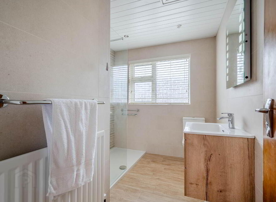 18 Sharman Drive, Belfast, BT9 5HL