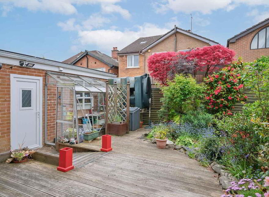 18 Sharman Drive, Belfast, BT9 5HL