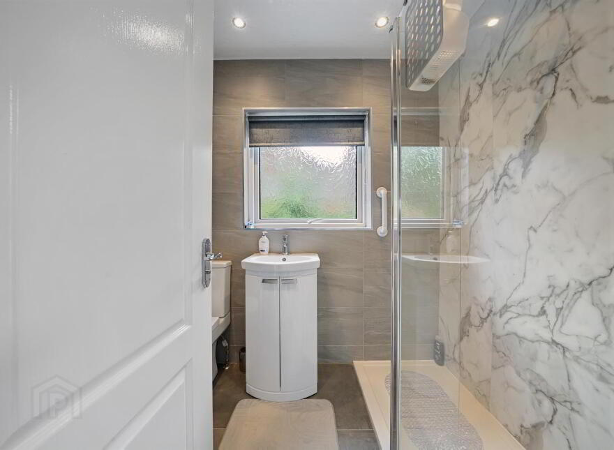 48 Orangefield Parade, Belfast, BT5 6DE