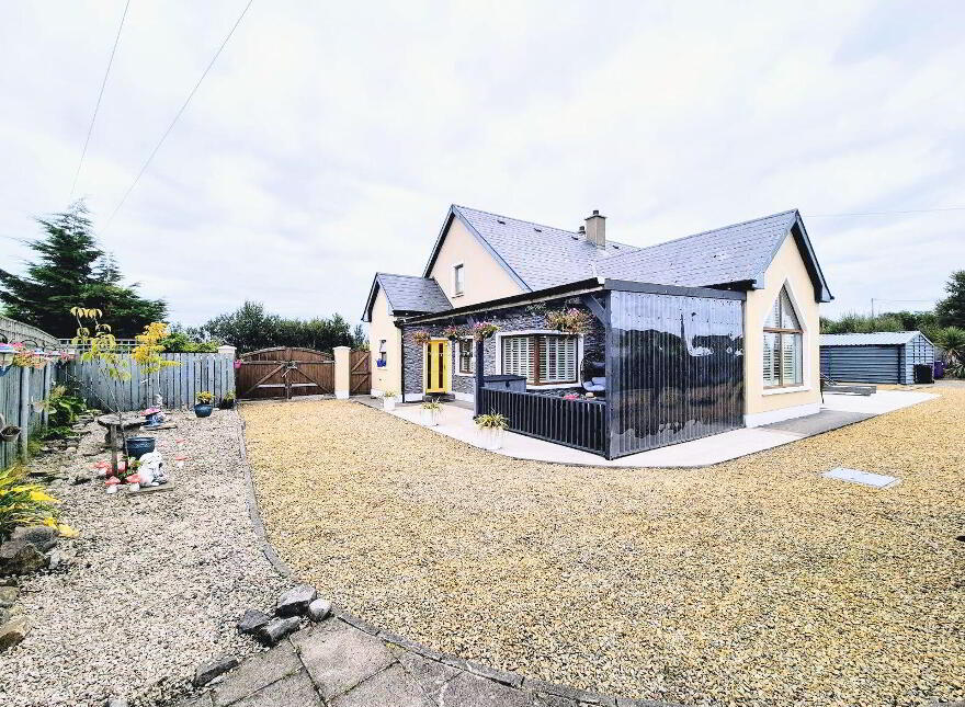 Wisteria, Ardfarna, Bundoran, F94D799