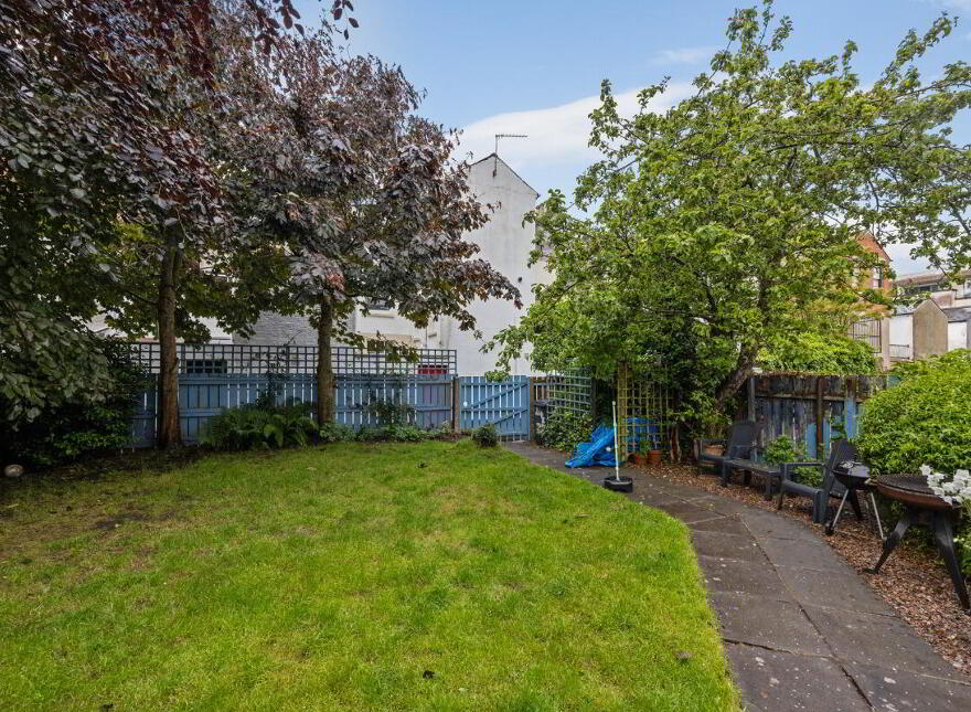 Apartment 2 24 Wellington Park, Belfast, BT9 6DL
