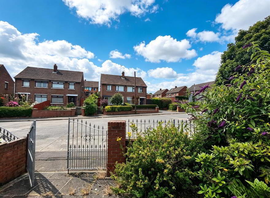 21 Dunmore Crescent, Belfast, BT15 3GL