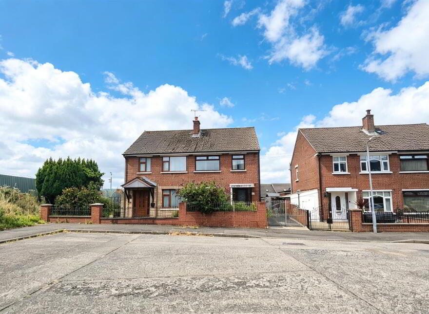 21 Dunmore Crescent, Belfast, BT15 3GL