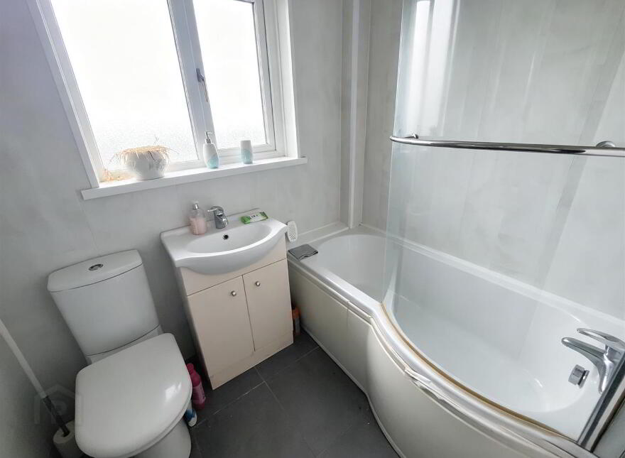 21 Dunmore Crescent, Belfast, BT15 3GL