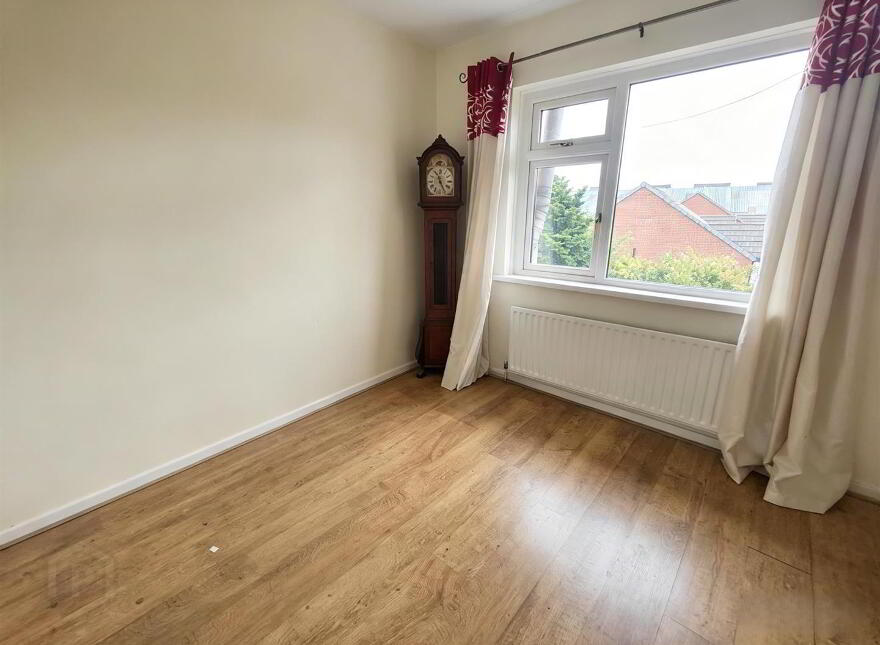 21 Dunmore Crescent, Belfast, BT15 3GL