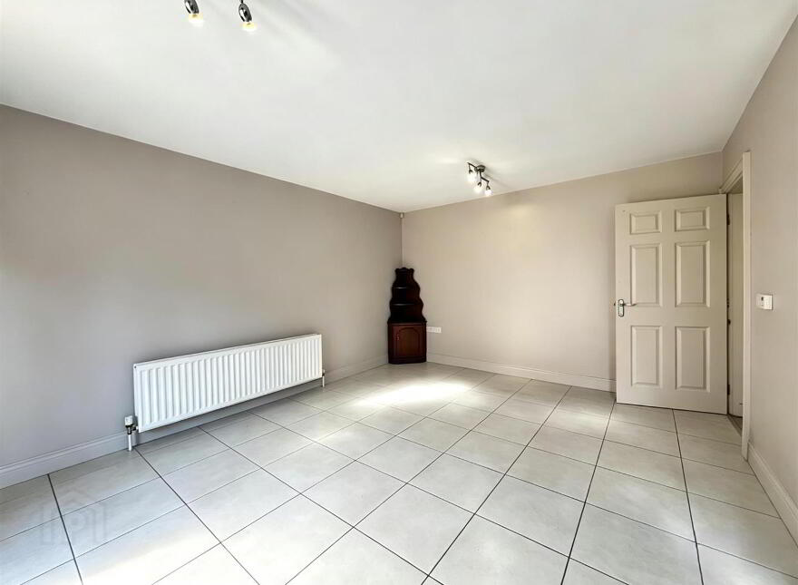8 Mill Valley Place, Belfast, BT14 8FX