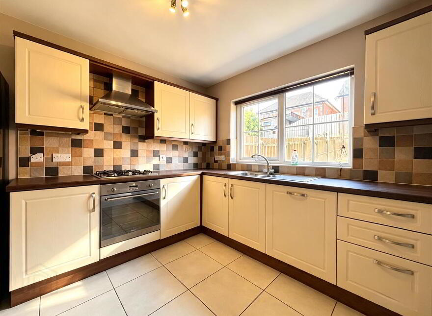 8 Mill Valley Place, Belfast, BT14 8FX