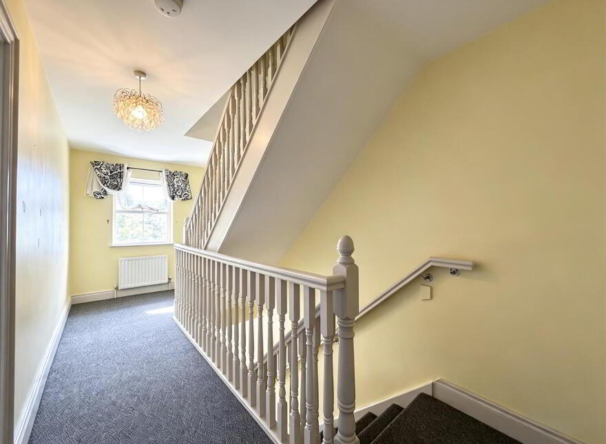 8 Mill Valley Place, Belfast, BT14 8FX