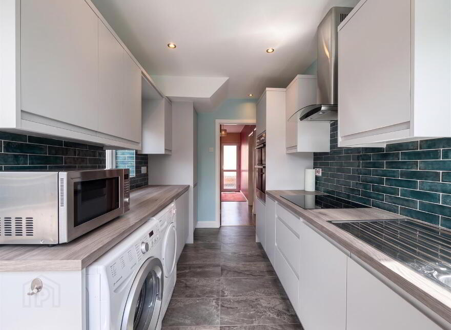 6 Mountainview Drive, Belfast, BT14 7GX