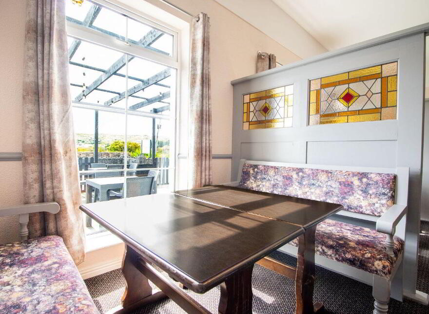 Carna Bay Hotel, Carna, H91HT61