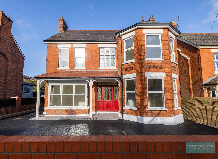 14 Waterloo Gardens, Antrim Road, Belfast, BT15 4EX
