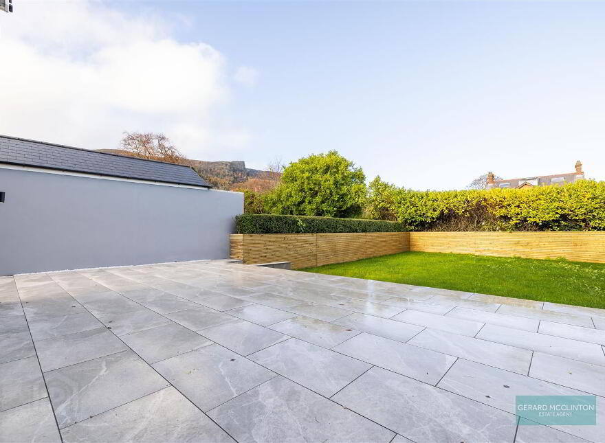14 Waterloo Gardens, Antrim Road, Belfast, BT15 4EX