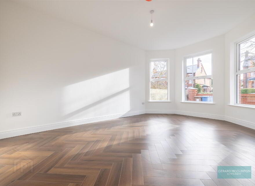 14 Waterloo Gardens, Antrim Road, Belfast, BT15 4EX