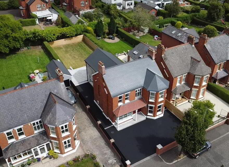 14 Waterloo Gardens, Antrim Road, Belfast, BT15 4EX