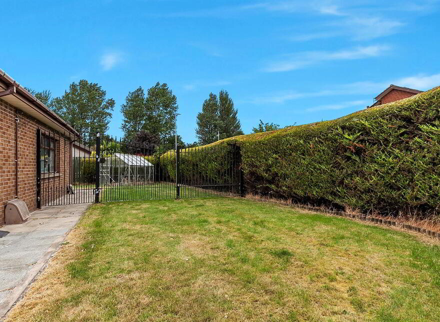 1 Sandyholme Park, Newtownabbey, BT36 5BJ