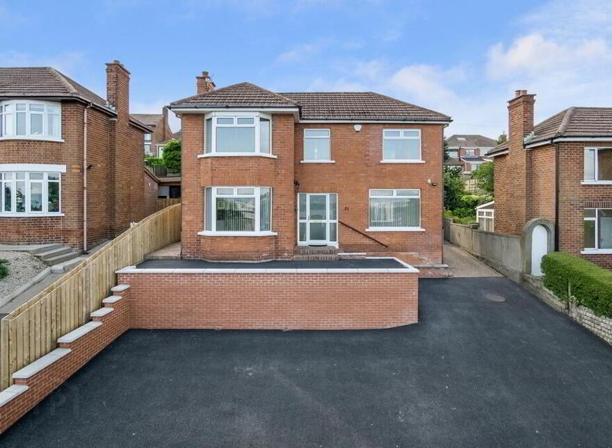 30 Beechgrove Drive, Belfast, BT6 0NW