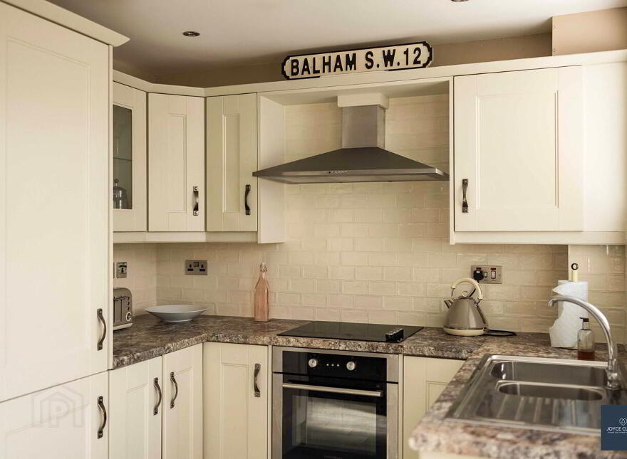 180 Ballyoran Park, Portadown, BT62 1JR