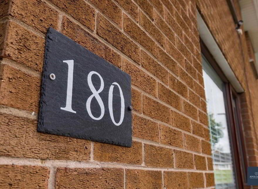 180 Ballyoran Park, Portadown, BT62 1JR