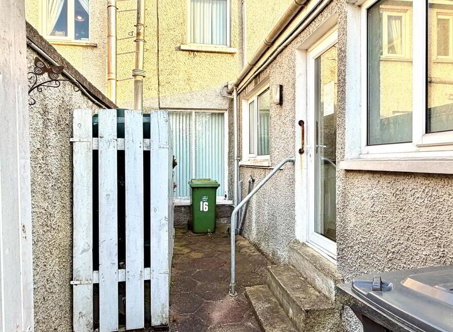 16 Carrickblacker Road, Portadown, BT63 5AU