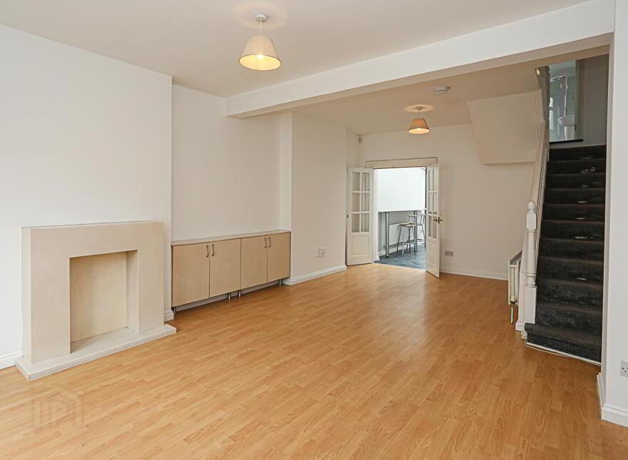 69 Downshire Road, Holywood, BT18 9LX