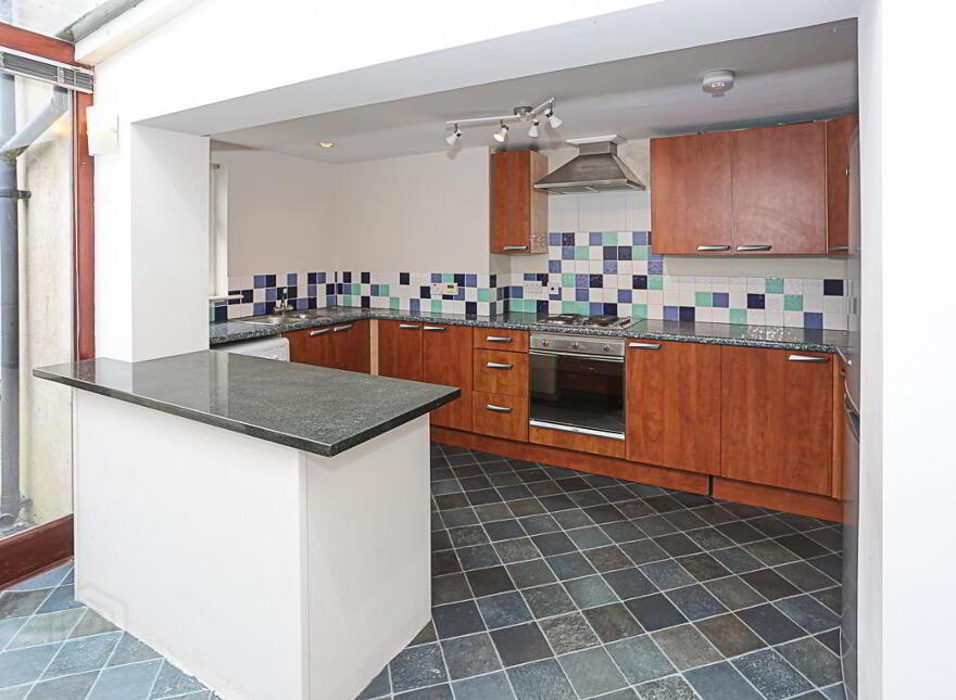 69 Downshire Road, Holywood, BT18 9LX