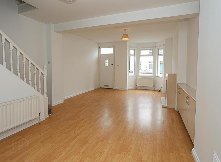 69 Downshire Road, Holywood, BT18 9LX