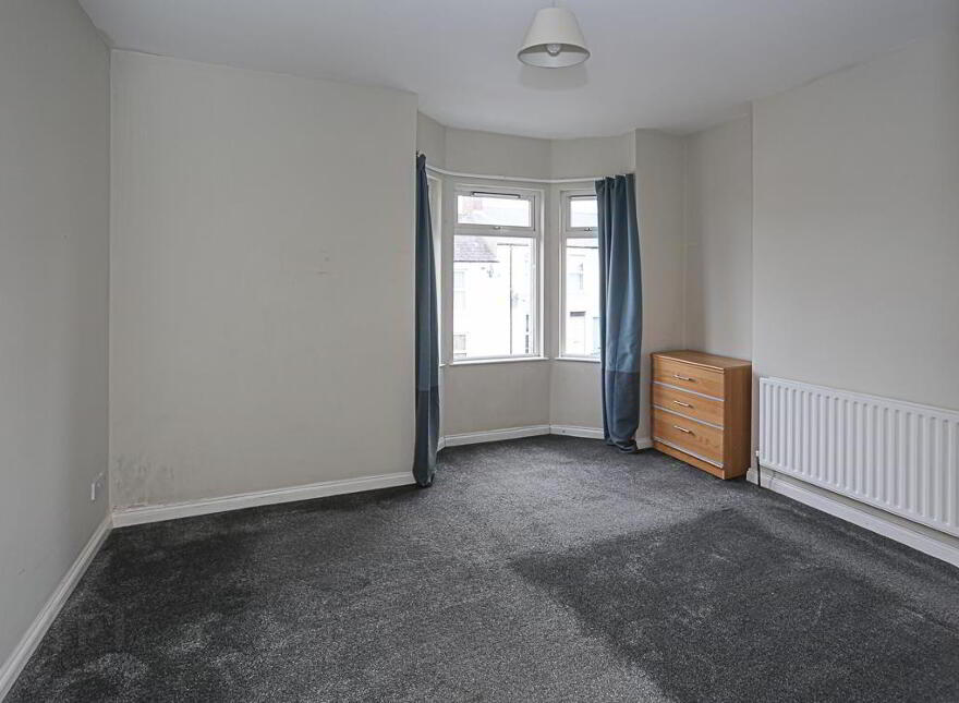 69 Downshire Road, Holywood, BT18 9LX