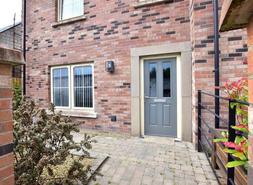 10 Halfpenny Gate Lane, Moira, BT67 0XN