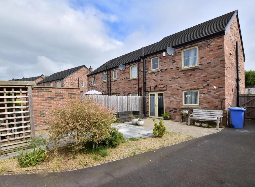 10 Halfpenny Gate Lane, Moira, BT67 0XN