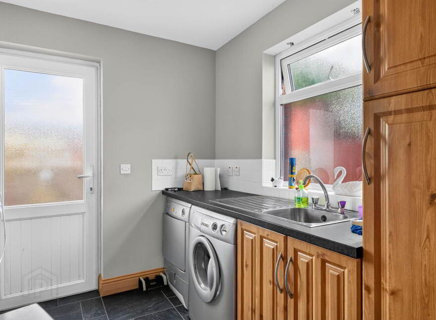 75 Donaghadee Road, Millisle, Newtownards, BT22 2BZ
