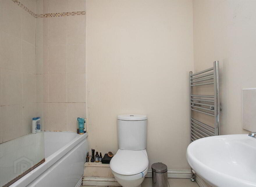 4 Ashley Courtyard, 1a Fane Street, Belfast, BT9 7JS