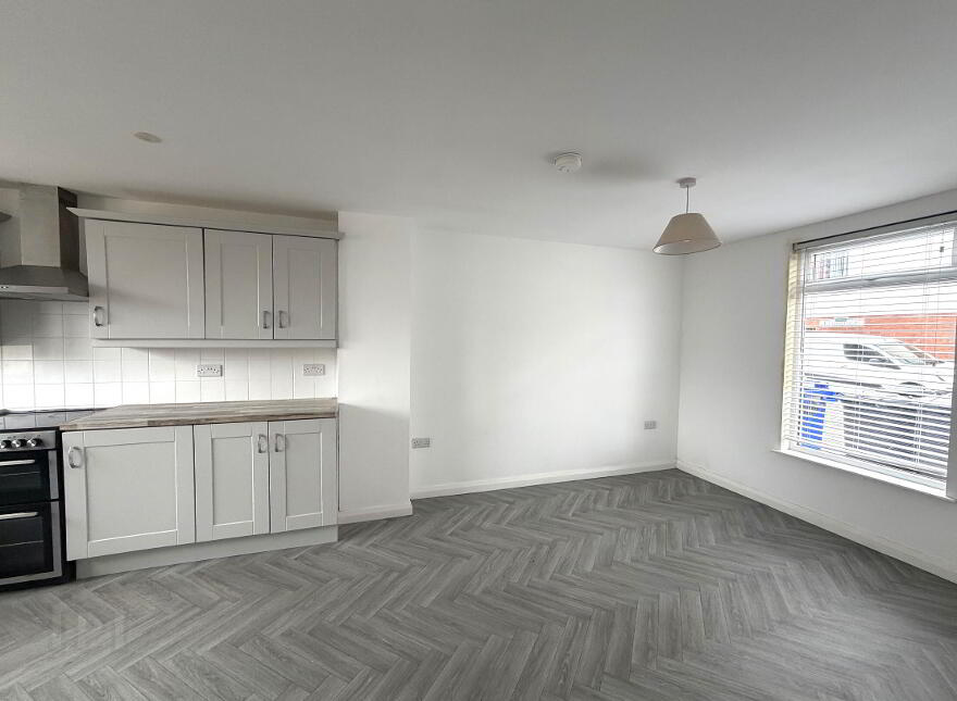1 Greenville Avenue, Belfast, BT5 5AH