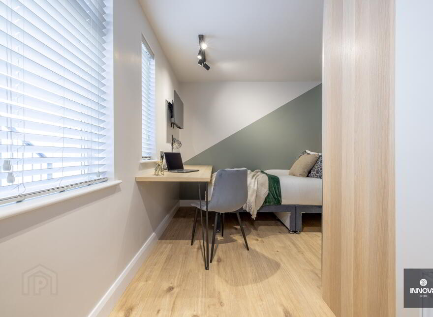 Dunluce Avenue, Belfast, BT9 7AY