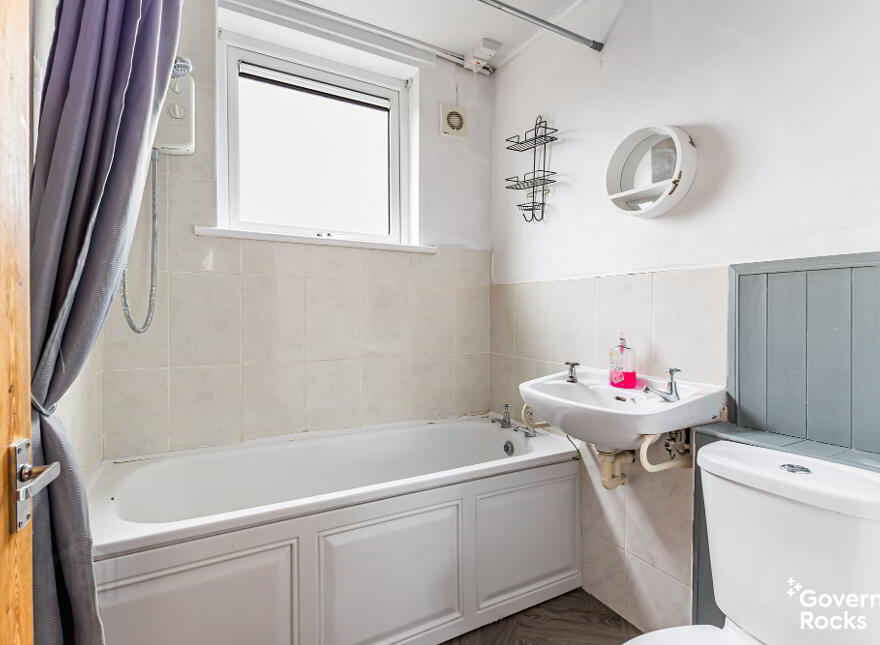 C, 7 Orlock Gardens, Bangor, BT19 1SP