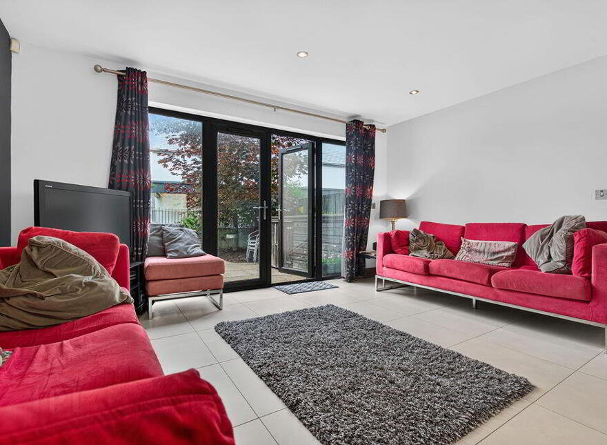10 The Anchorage, Beach Road, Portballintrae, BT57 8WF