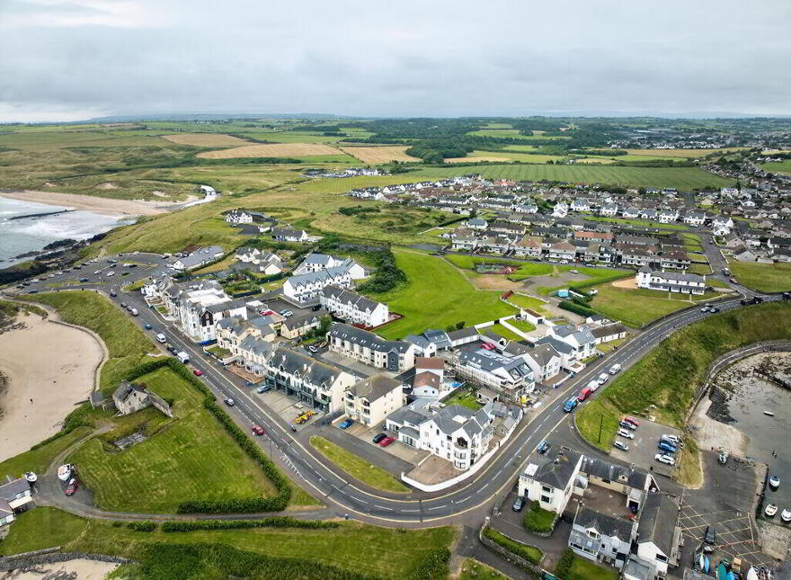10 The Anchorage, Beach Road, Portballintrae, BT57 8WF