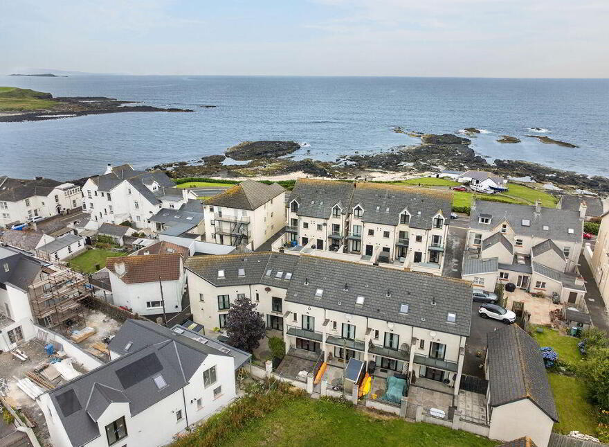 10 The Anchorage, Beach Road, Portballintrae, BT57 8WF