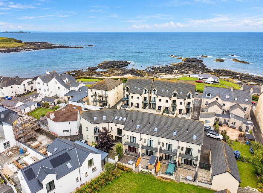10 The Anchorage, Beach Road, Portballintrae, BT57 8WF