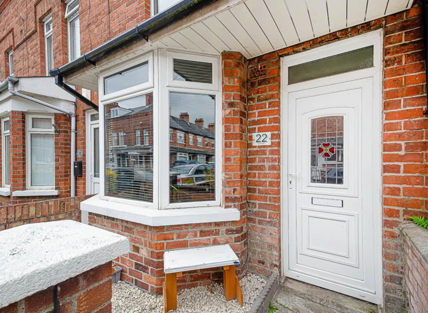 22 Lismain Street, Ravenhill, Belfast, BT6 8NN photo 2