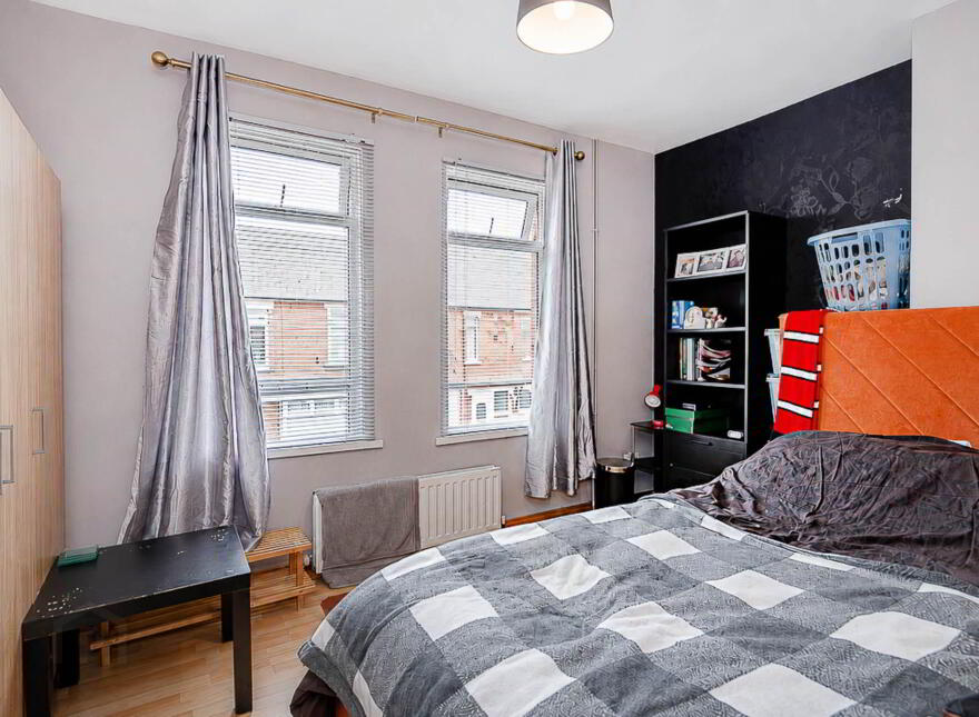 22 Lismain Street, Ravenhill, Belfast, BT6 8NN photo 5