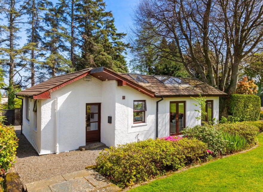 Oakfield, Bellevue Demesne, Delgany, A63V978