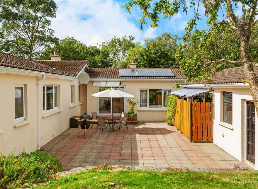 'Lowlands', Killadreenan, Newtownmountkennedy, A63HF90