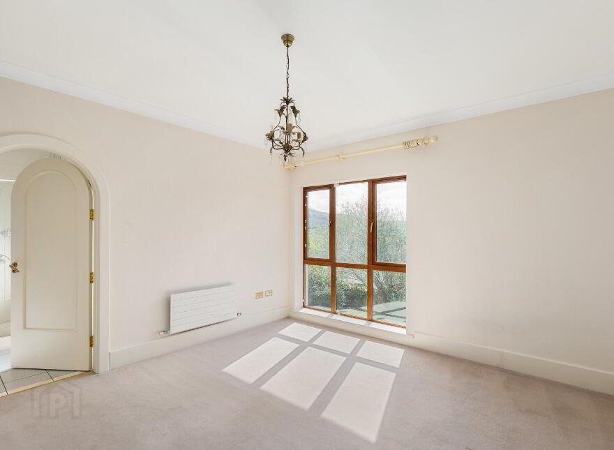 24 Rocky Valley Crescent, Kilmacanogue, Bray, A98V578